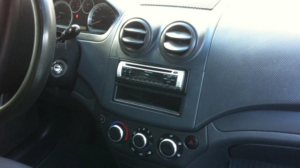 Chevrolet Aveo Sedan Синій металік 4