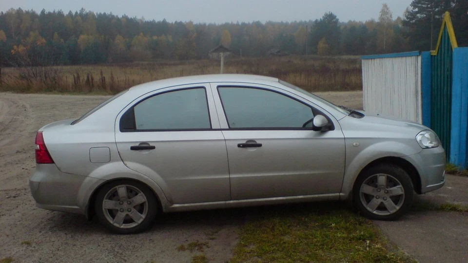 Chevrolet Aveo Sedan Stock-Garage 3