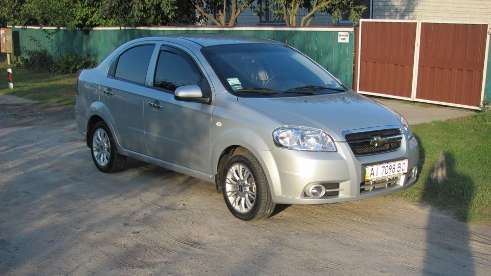 Chevrolet Aveo Sedan Street Champion 3