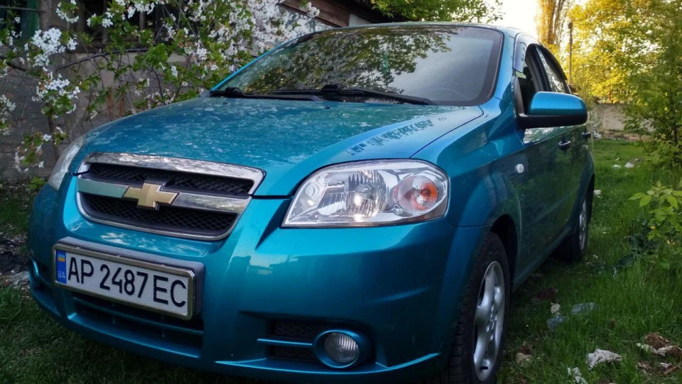 Chevrolet Aveo Sedan Tiffany 4