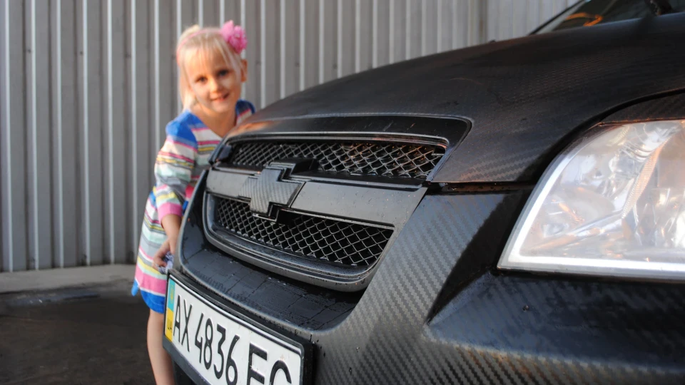 Chevrolet Aveo Sedan ЗА РУЛЕМ ТІЛЬКИ БАБИ) 2