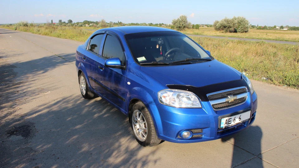 Chevrolet Aveo Sedan --ZaLeTnAyA-- 4