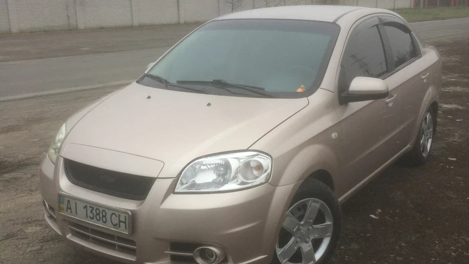 Chevrolet Aveo Sedan дзижча 2