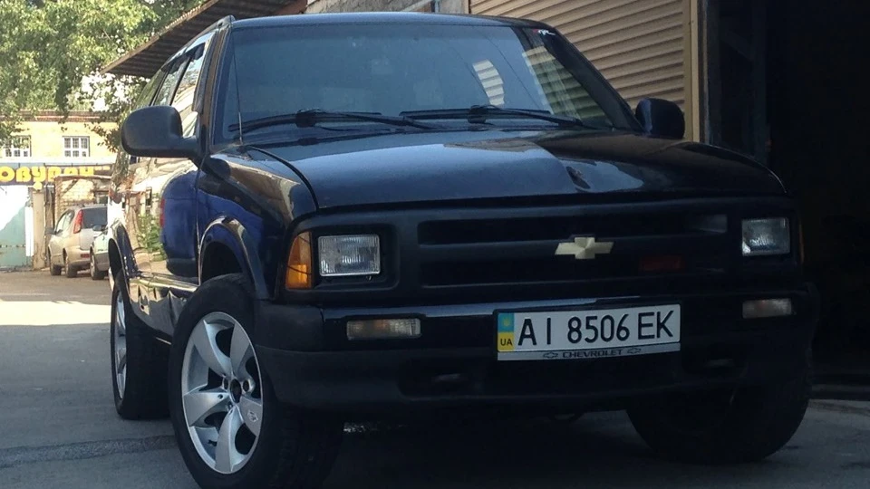 Chevrolet Blazer 4