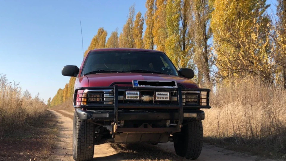 Chevrolet Blazer V6 4.3L 4WD 4