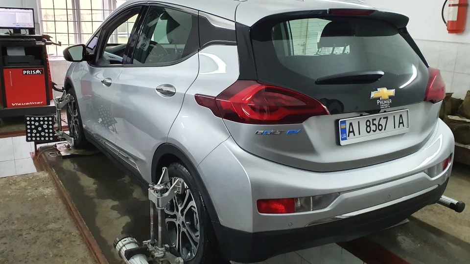 Chevrolet Bolt EV 3