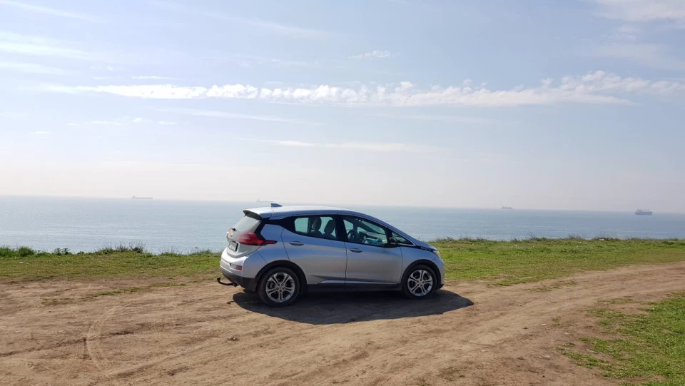 Chevrolet Bolt EV 2