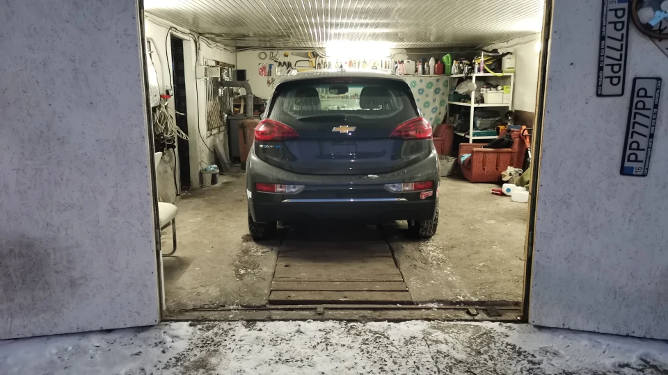Chevrolet Bolt EV PREMIER plus 2