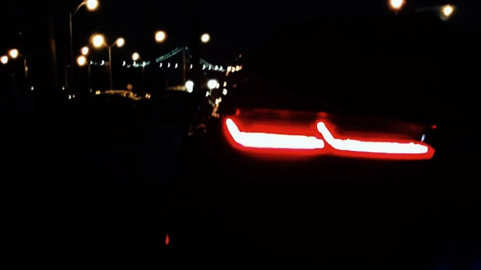 Chevrolet Camaro 2SS 5