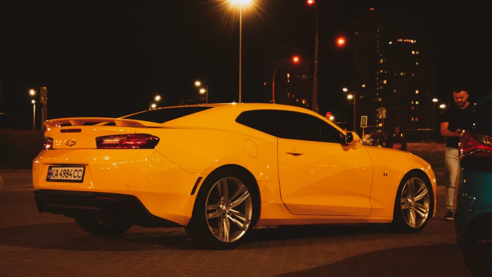 Chevrolet Camaro 4