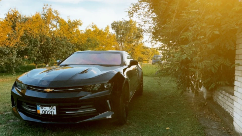 Chevrolet Camaro Black Pearl 3
