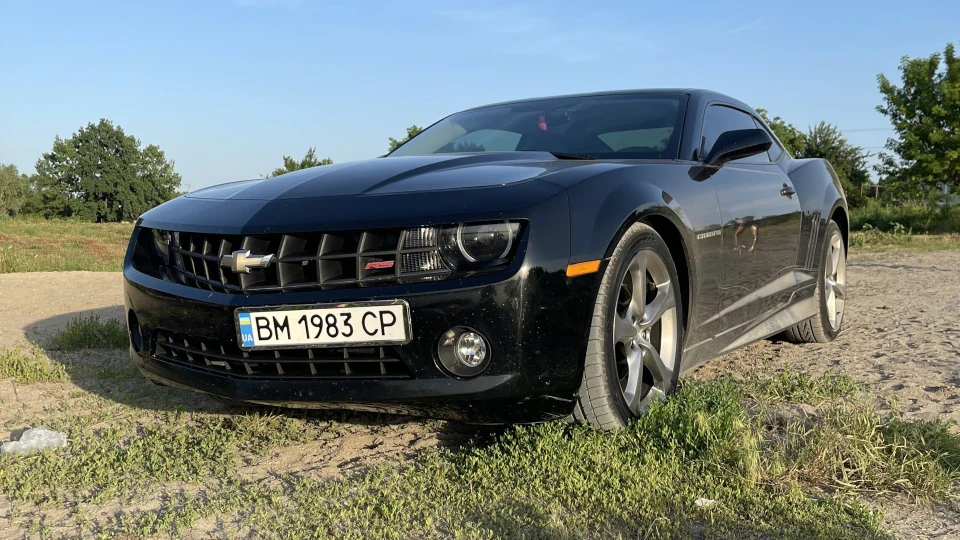 Chevrolet Camaro BLACK_SPORT 2