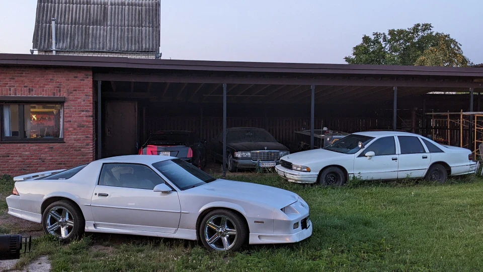 Chevrolet Camaro RS «Mirrorshades» 5