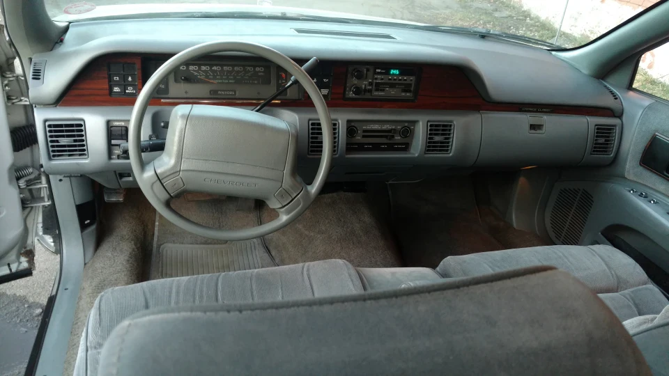 Chevrolet Caprice 4