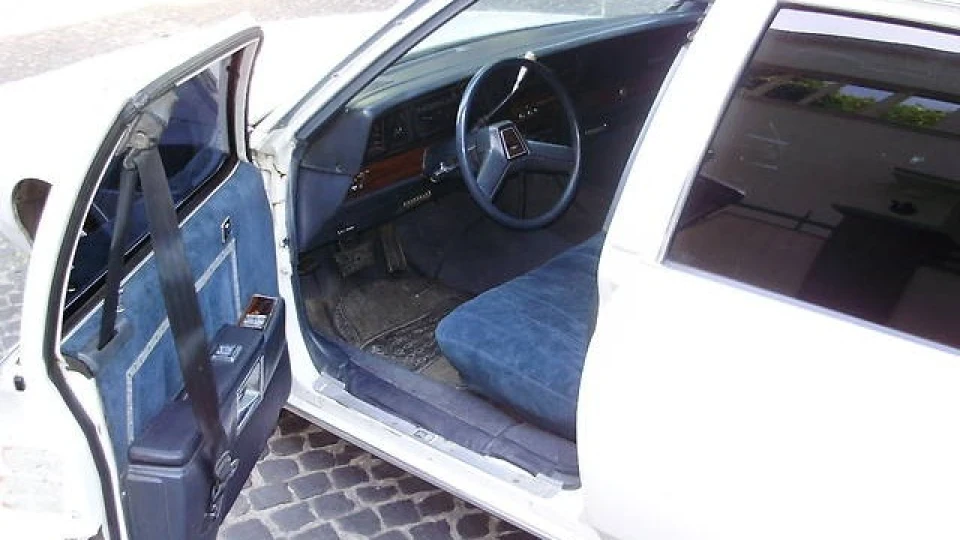 Chevrolet Caprice 5.7 V-8 3