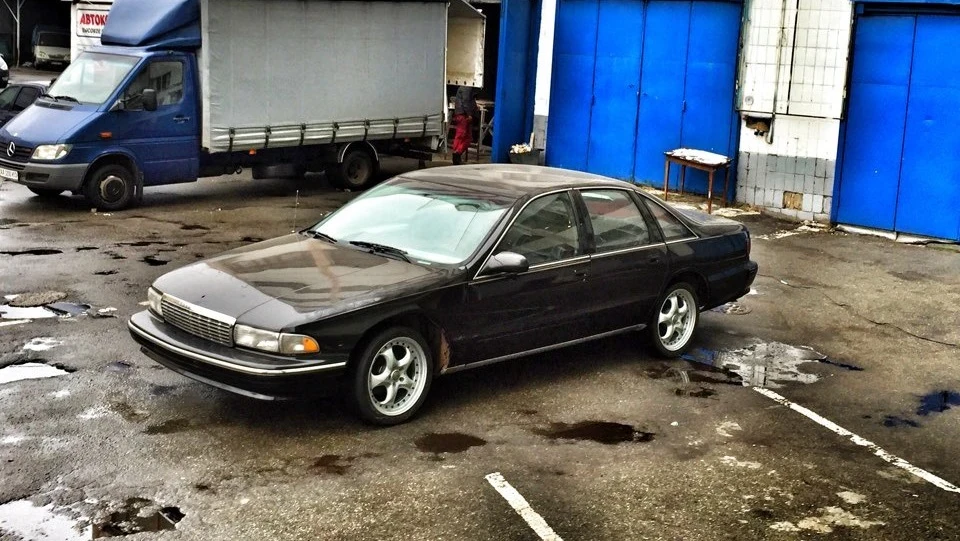 Chevrolet Caprice LTZ "Event Horizon" LT1 3