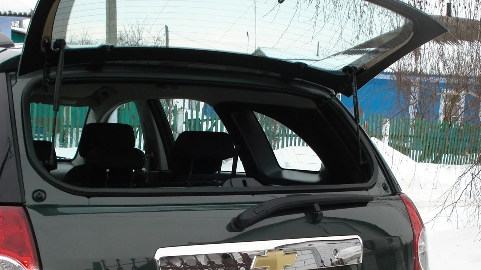 Chevrolet Captiva 4