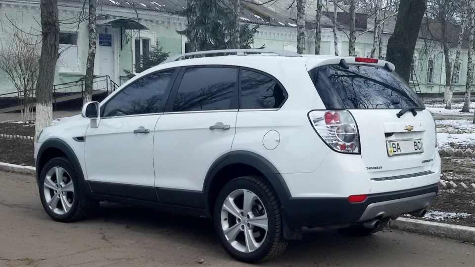 Chevrolet Captiva 3.0 LTZ 6-АТ 5