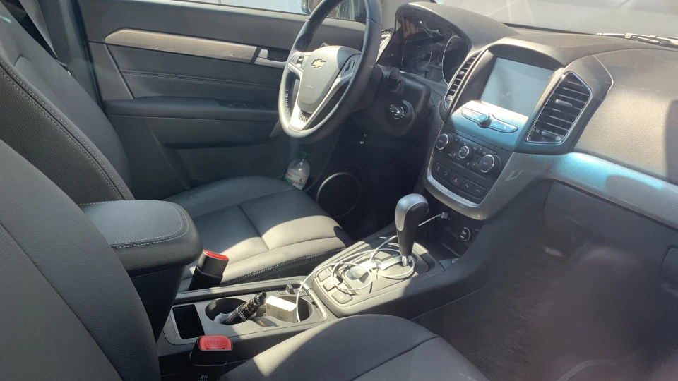 Chevrolet Captiva Son Of A Gun Grey 5