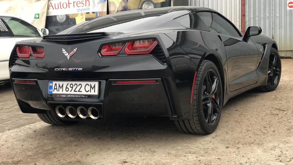 Chevrolet Corvette Stingray 3