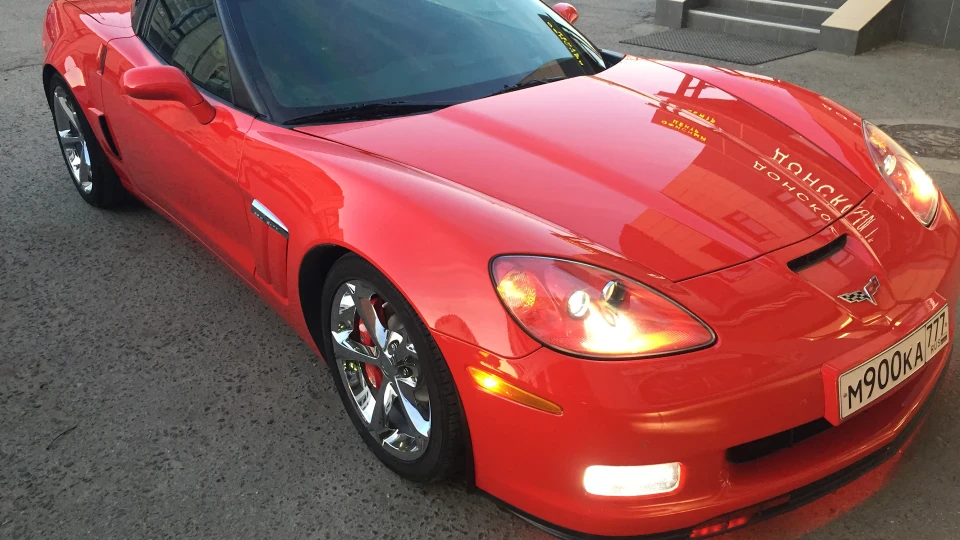 Chevrolet Corvette версія авто Grand Sport