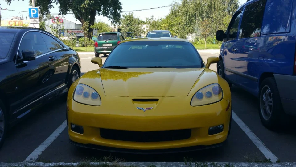 Chevrolet Corvette Z06 2