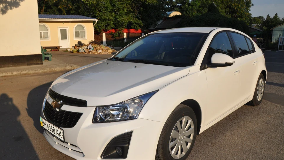 Chevrolet Cruze Hatchback 1.8 механіка