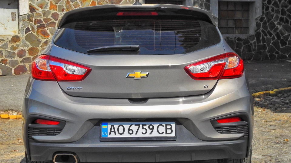 Chevrolet Cruze Hatchback RS1.4turbo 155л.с 113квт 5