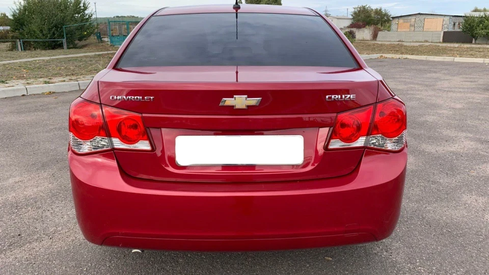 Chevrolet Cruze 4