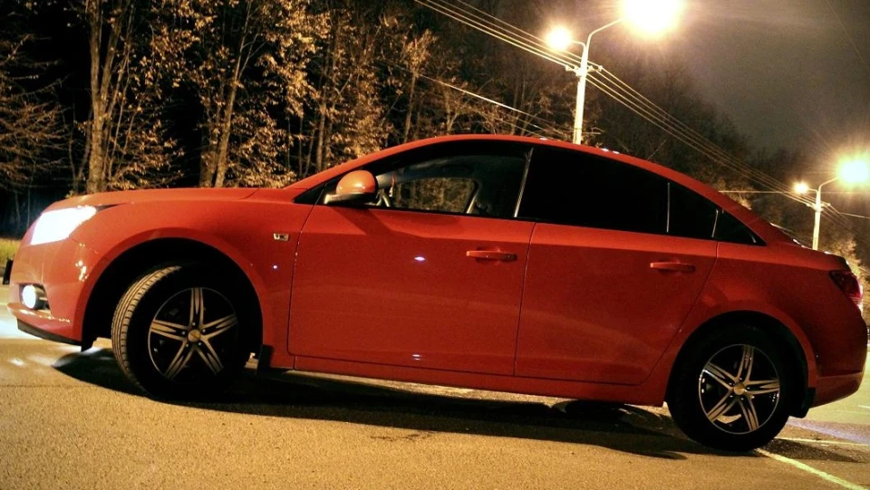 Chevrolet Cruze 4