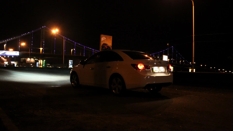 Chevrolet Cruze 4