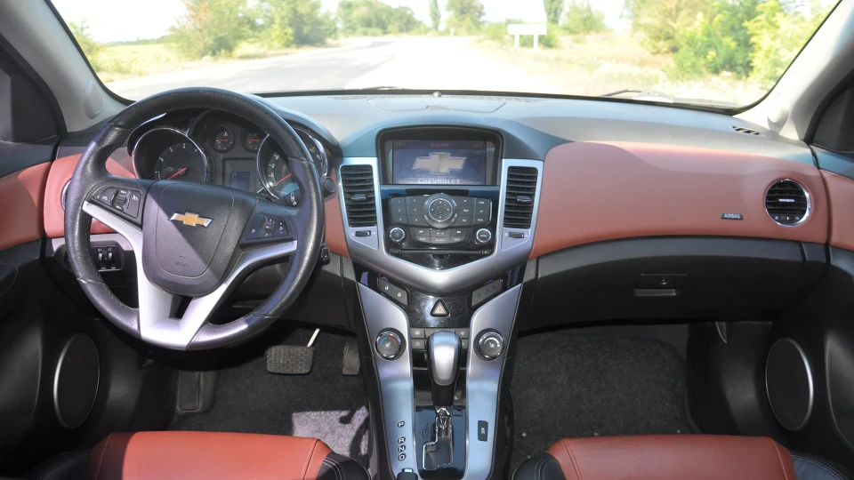 Chevrolet Cruze 4