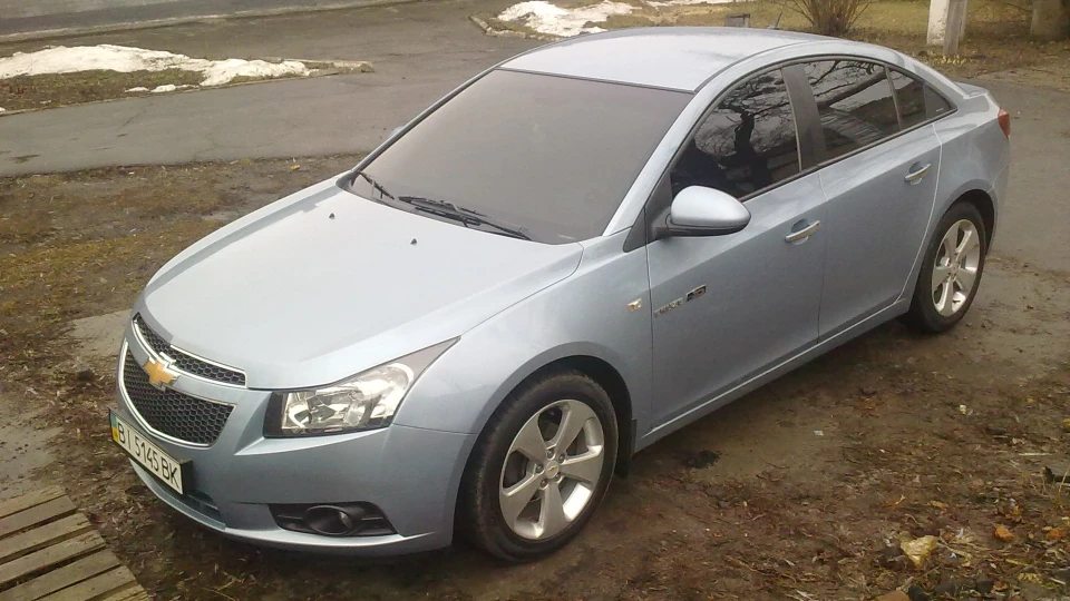 Chevrolet Cruze 4