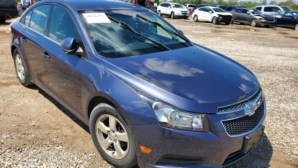 Chevrolet Cruze 1.4 turbo 2