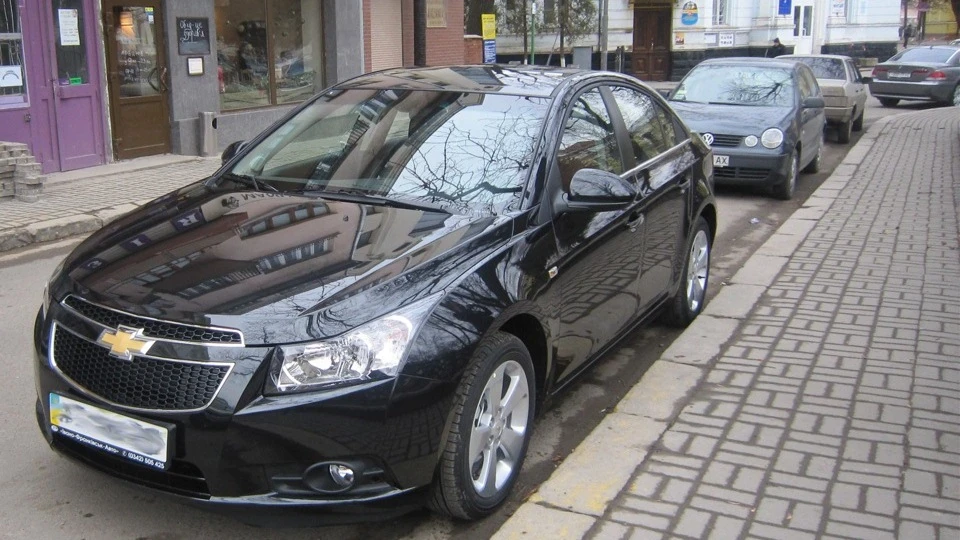 Chevrolet Cruze 1.8 AT LT Black Panther 2