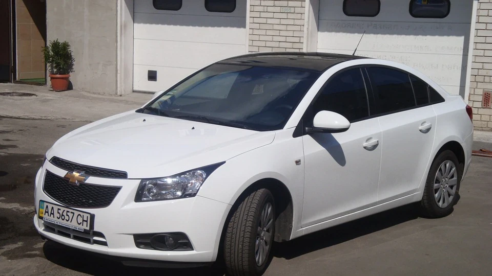 Chevrolet Cruze 1,8 LS White Pegasus 3