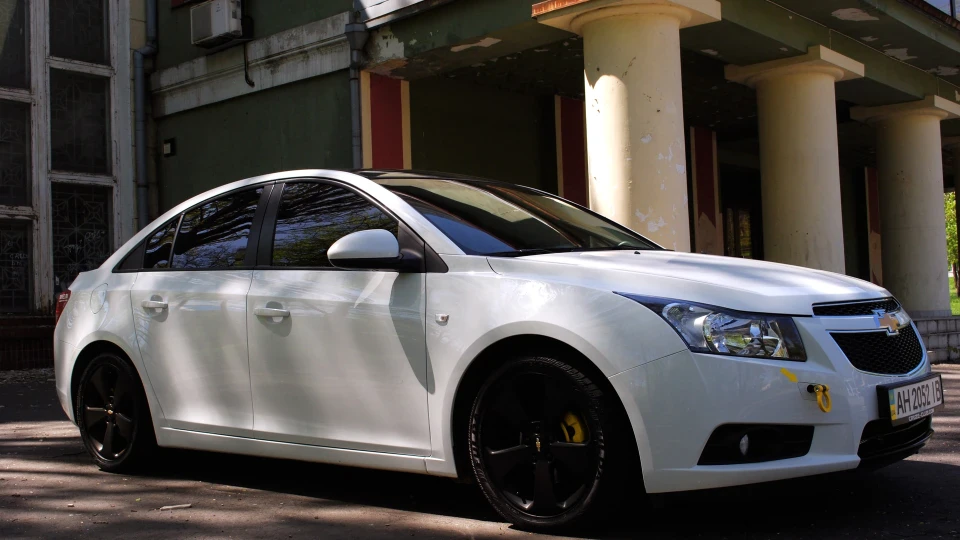 Chevrolet Cruze 1.8 LT_MT 2