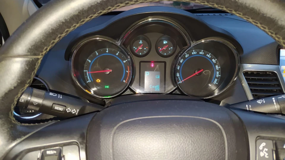Chevrolet Cruze Білка