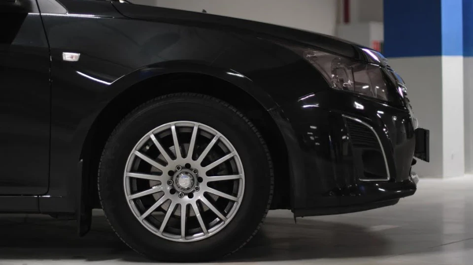 Chevrolet Cruze "Black knights" LTZ 5