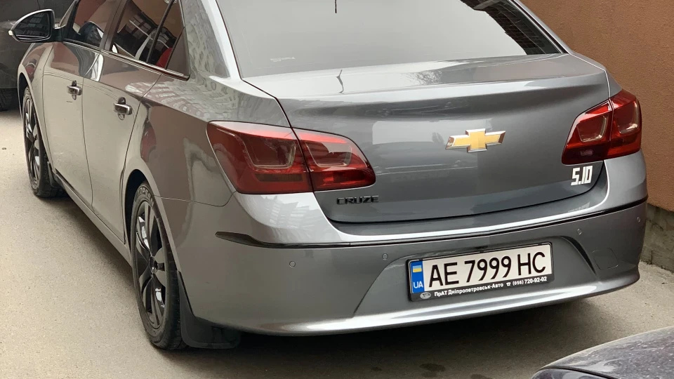 Chevrolet Cruze Grey Cruze не американець