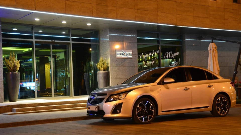 Chevrolet Cruze >>LateX bitch<< 3