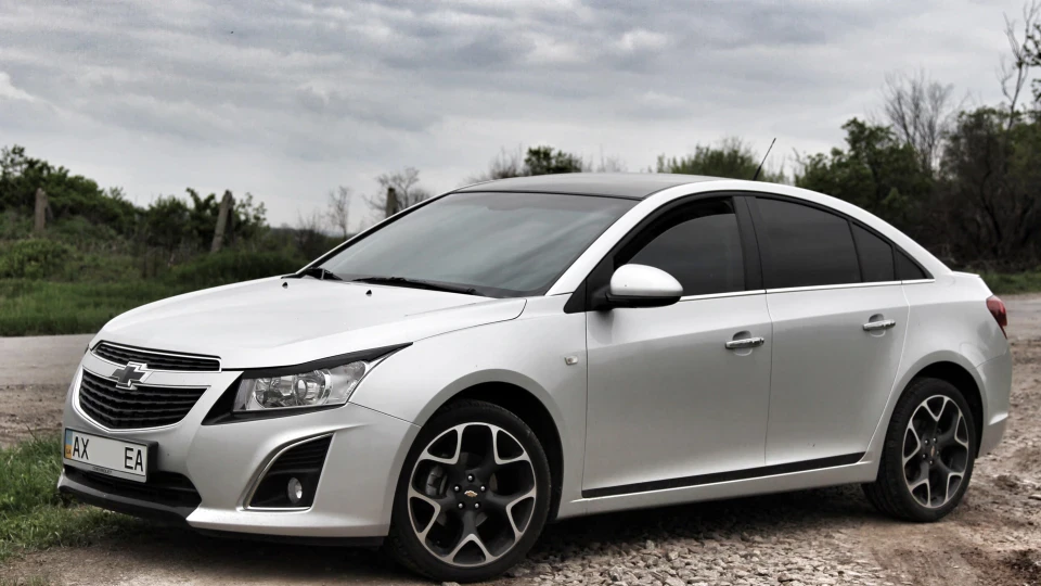 Chevrolet Cruze >>LateX bitch<< 4