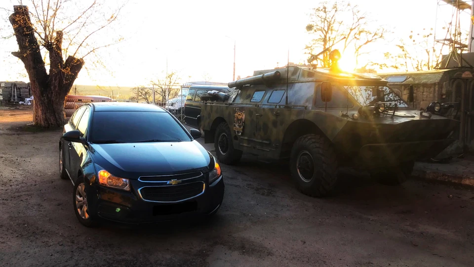 Chevrolet Cruze LS Mini Camaro 3