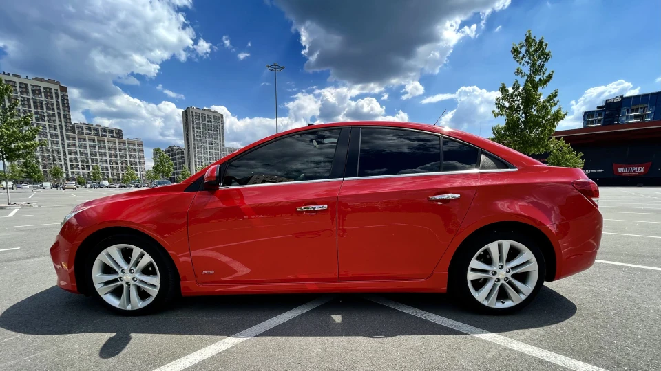Chevrolet Cruze LTZ RS USA 3