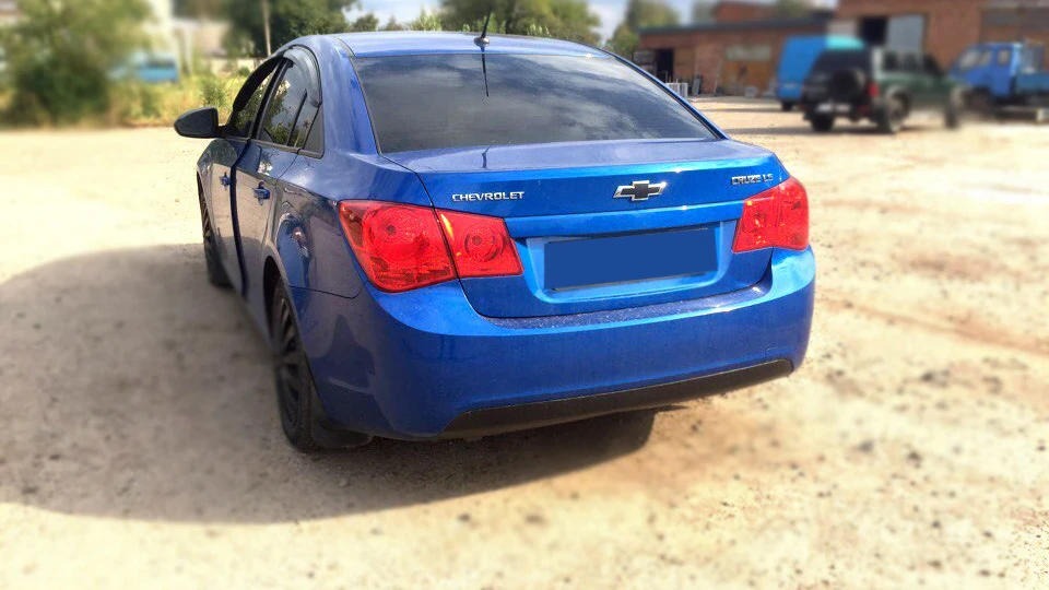 Chevrolet Cruze moroccan blue 4