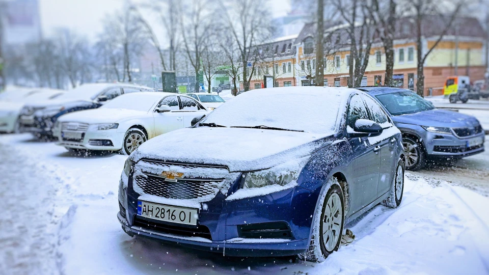 Chevrolet Cruze Недобаклажанчик 2