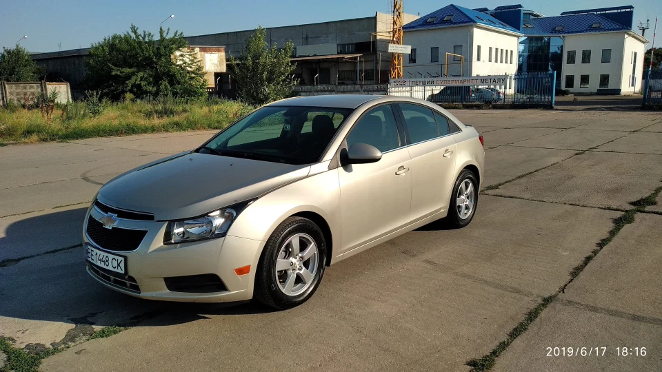 Chevrolet Cruze США 1.4 Turbo 3