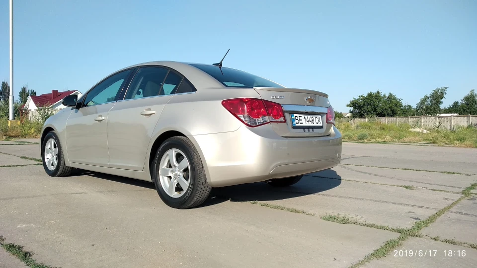 Chevrolet Cruze США 1.4 Turbo 4