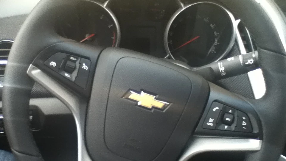 Chevrolet Cruze White Walker 3