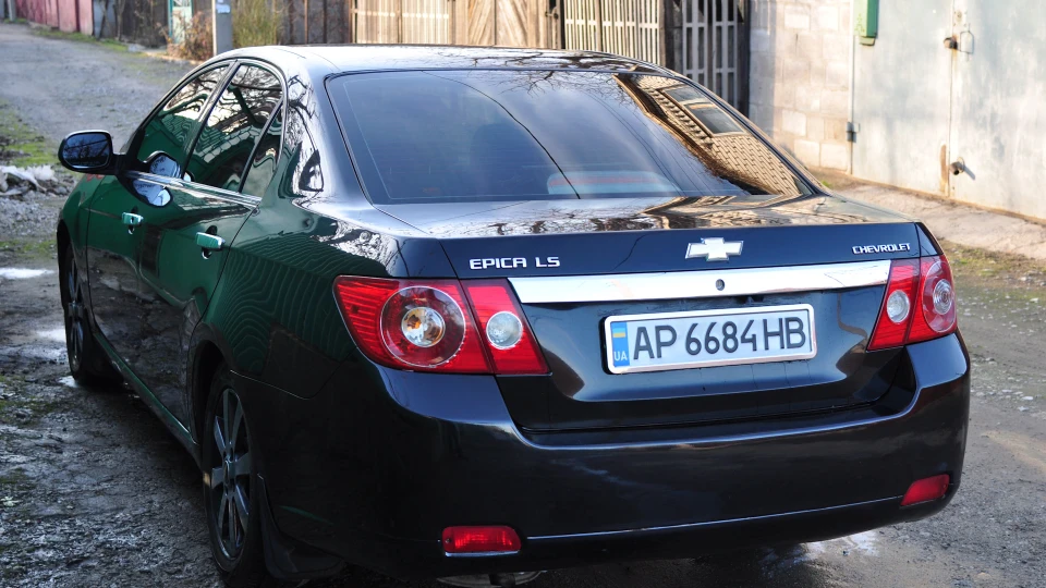Chevrolet Epica 2